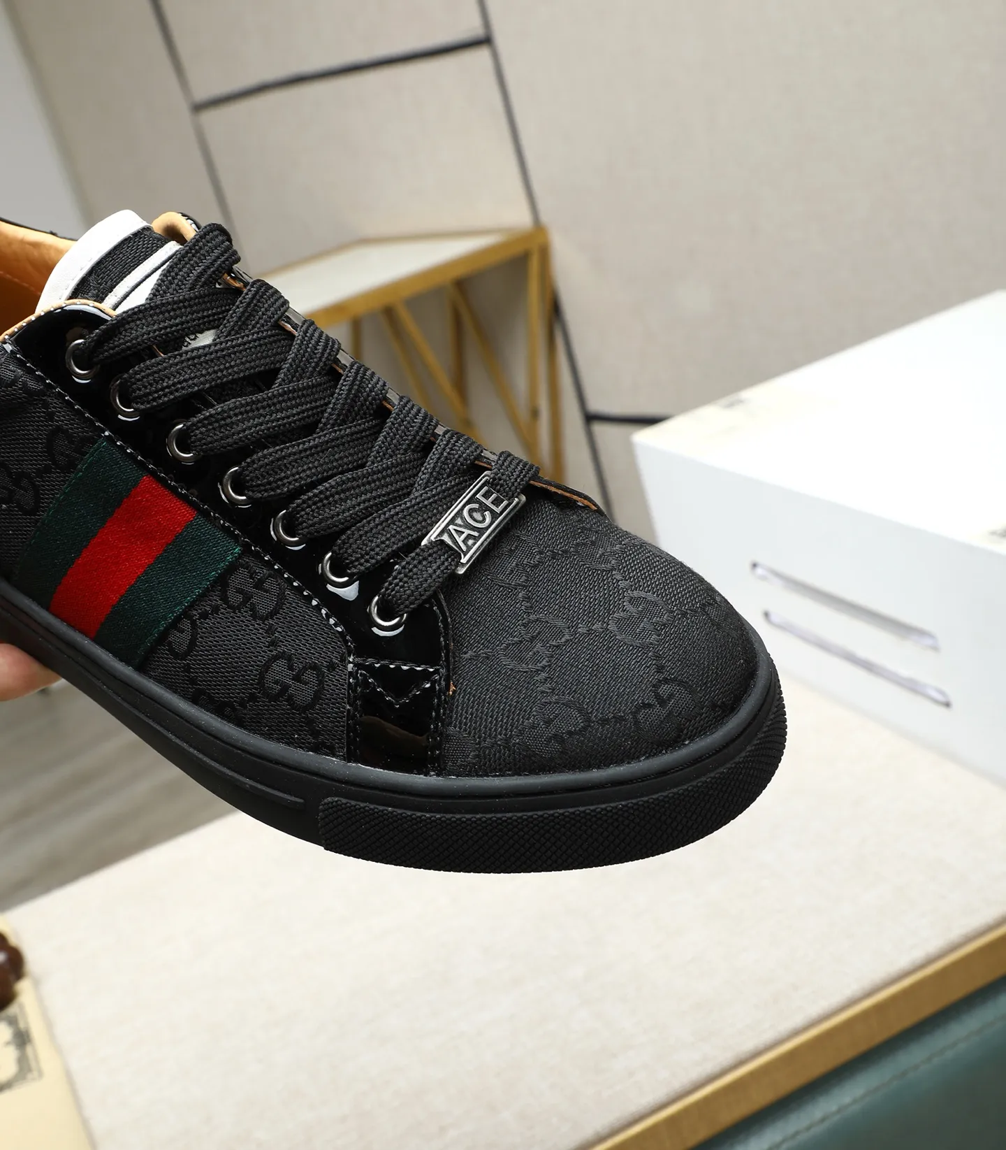 Men's shoes💰420 GUCCI🔍🔍latest spring style On sale at the same time at the counter, original calfskin imported from Italy, genuine leather lining, (high-end, luxury, and class) exquisite workmanship, soles: original soles specially provided by the original factory, ⚠Exclusive double-layer movable molded soles are super comfortable⚠, real photos🎬The real ones are better🔍🔍"High quality·Follow the order" code number 38-44